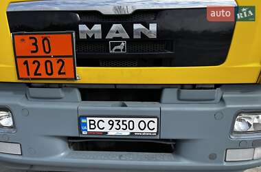 Бензовоз MAN TGM 2011 в Львові