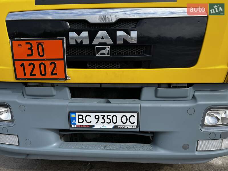 Бензовоз MAN TGM 2011 в Львові фото 11 Бензовоз MAN TGM 2011 в Львові