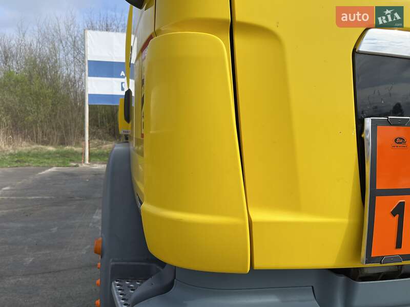 Бензовоз MAN TGM 2011 в Львові фото 13 Бензовоз MAN TGM 2011 в Львові