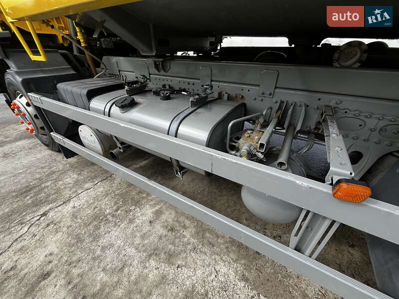 Бензовоз MAN TGM 2011 в Львові фото 53 Бензовоз MAN TGM 2011 в Львові