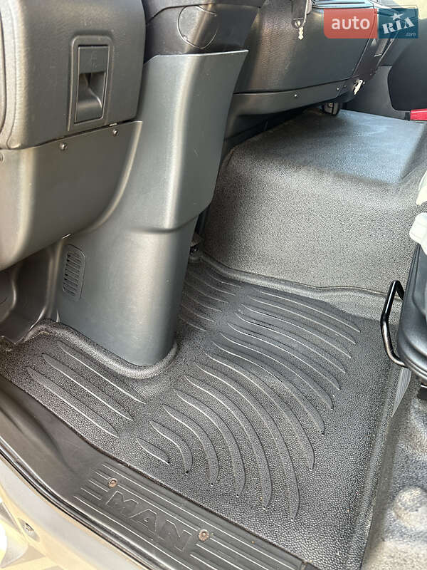 Грузовой фургон MAN TGM 2012 в Бучаче фото 20 Грузовой фургон MAN TGM 2012 в Бучаче