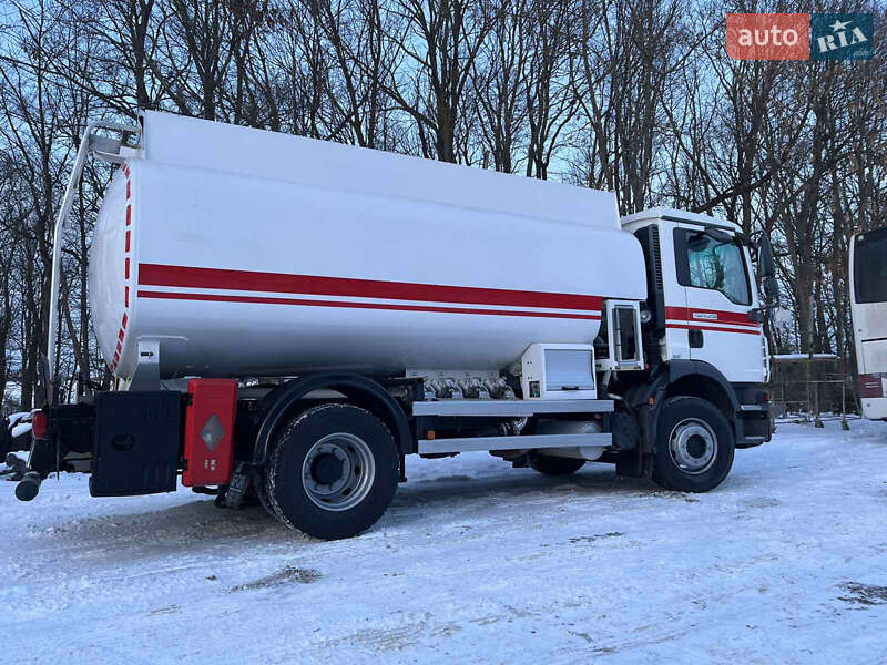 Бензовоз MAN TGM 2012 в Тернополі