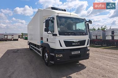 Рефрижератор MAN TGM 2015 в Бучачі
