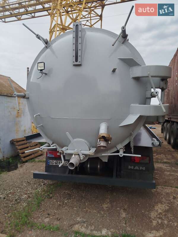 Машина  асенізатор (вакуумна) MAN TGS 2013 в Харкові