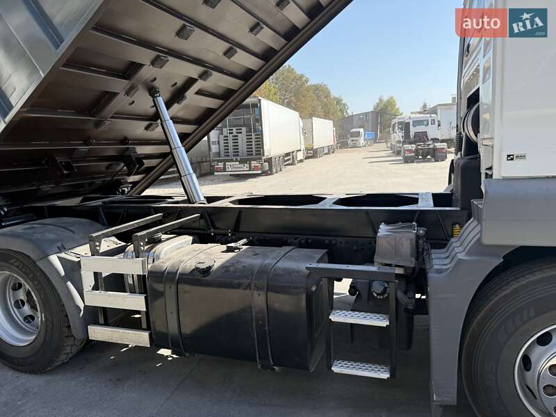 Самосвал MAN TGS 2013 в Тернополе