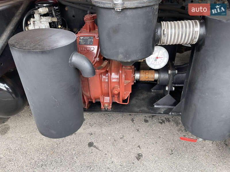 Машина  асенізатор (вакуумна) MAN TGS 2010 в Дубні