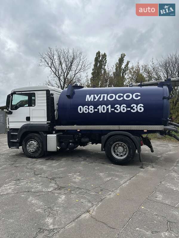 Машина  асенізатор (вакуумна) MAN TGS 2013 в Києві