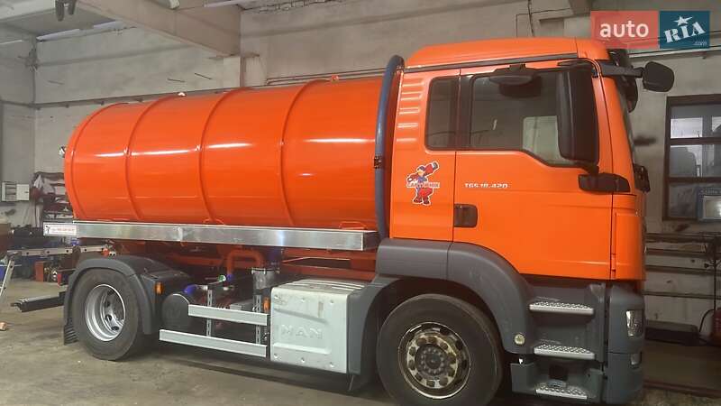 Машина ассенизатор (вакуумная) MAN TGS 2017 в Хмельницком