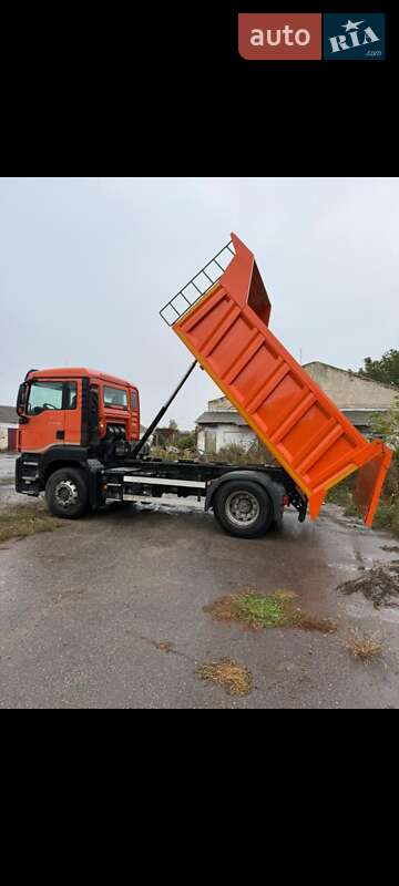 Самосвал MAN TGS 2014 в Киеве