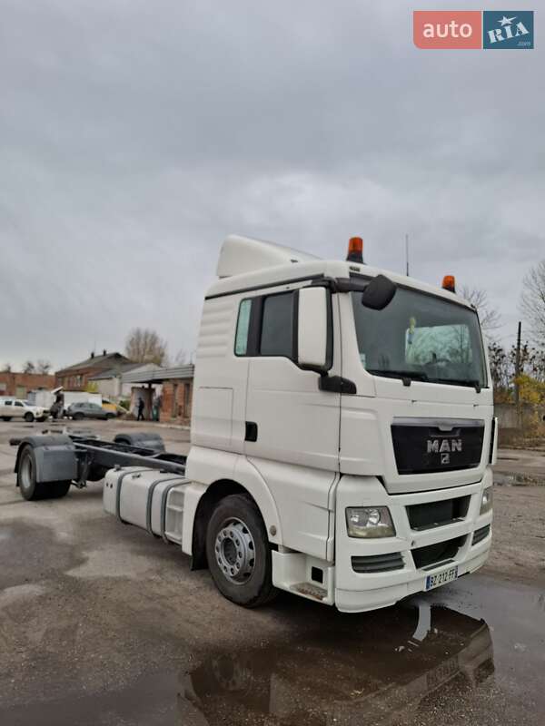 Інші вантажівки MAN TGX 18.400 2012 в Харкові