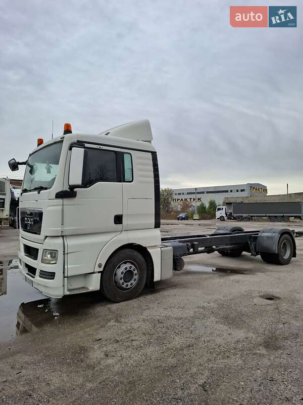 Інші вантажівки MAN TGX 18.400 2012 в Харкові