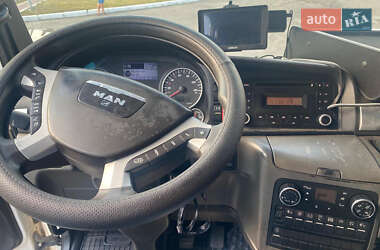 Тягач MAN TGX 18.440 2012 в 