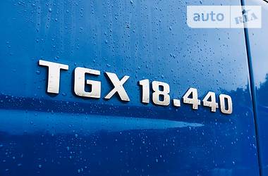 Тягач MAN TGX 2011 в 