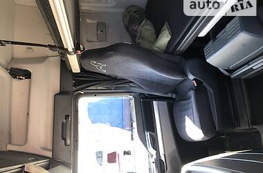 Контейнеровоз MAN TGX 2017 в 