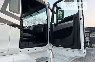 Тягач MAN TGX 2015 в 