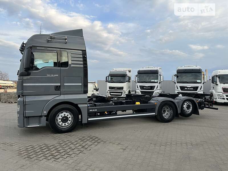 Контейнеровоз MAN TGX 2018 в Чернівцях