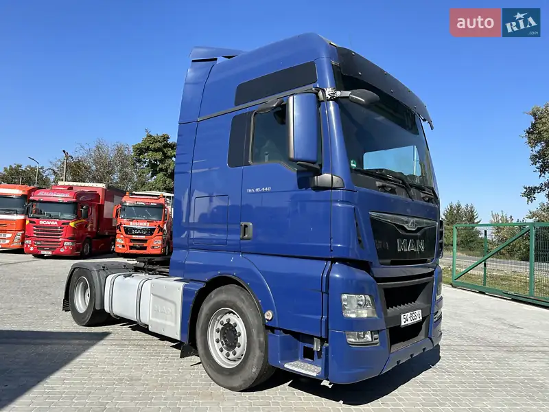 Тягач MAN TGX 2015 в 