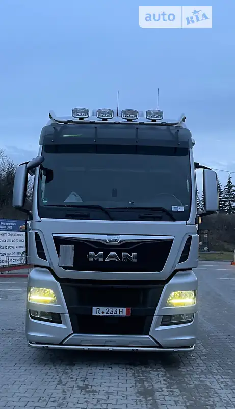 Тягач MAN TGX 2016 в 