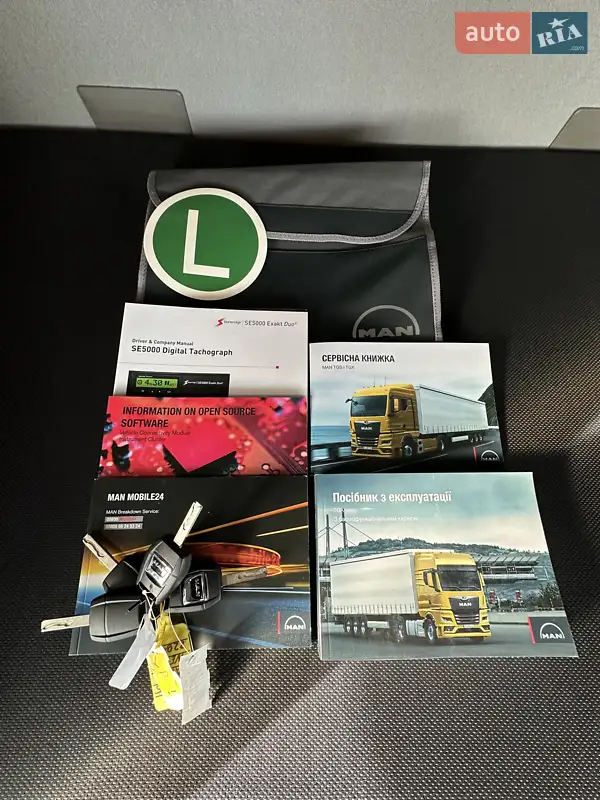 Тягач MAN TGX 2024 в Черновцах документ