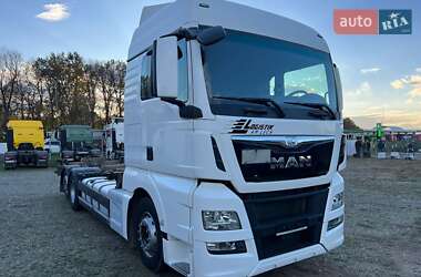Контейнеровоз MAN TGX 2016 в 