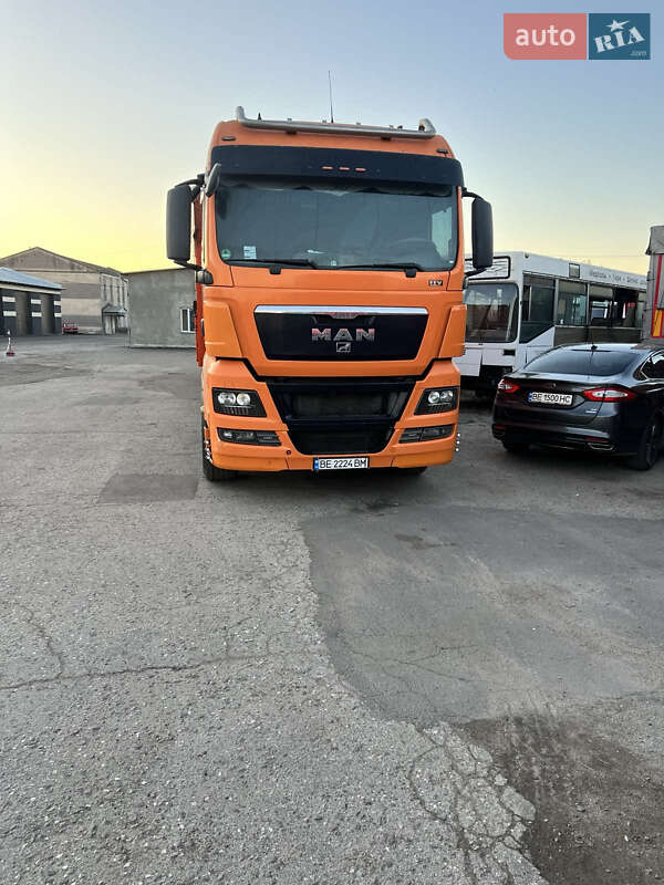 Зерновоз MAN TGX 2009 в Миколаєві