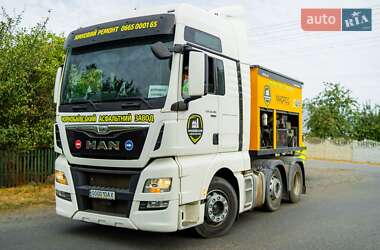 Аварийно-ремонтные машины MAN TGX 2017 в 