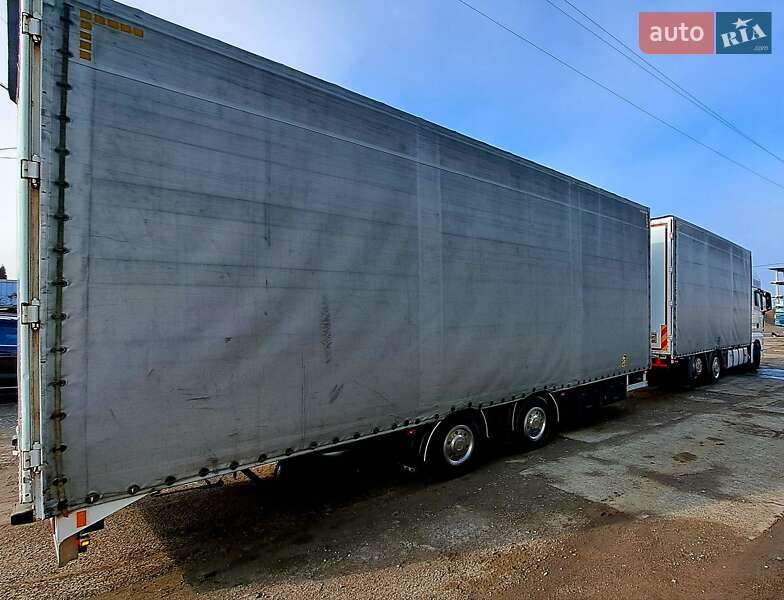 Тентований MAN TGX 2012 в Чернівцях