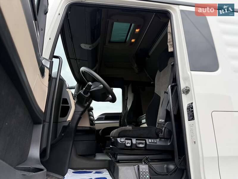 Контейнеровоз MAN TGX 2020 в Луцьку