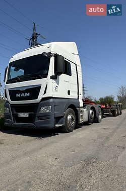 Тягач MAN TGX 2015 в 