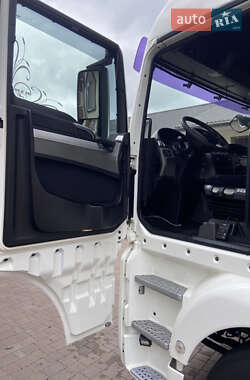 Тягач MAN TGX 2010 в 