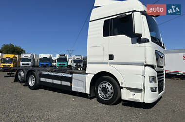Контейнеровоз MAN TGX 2020 в 