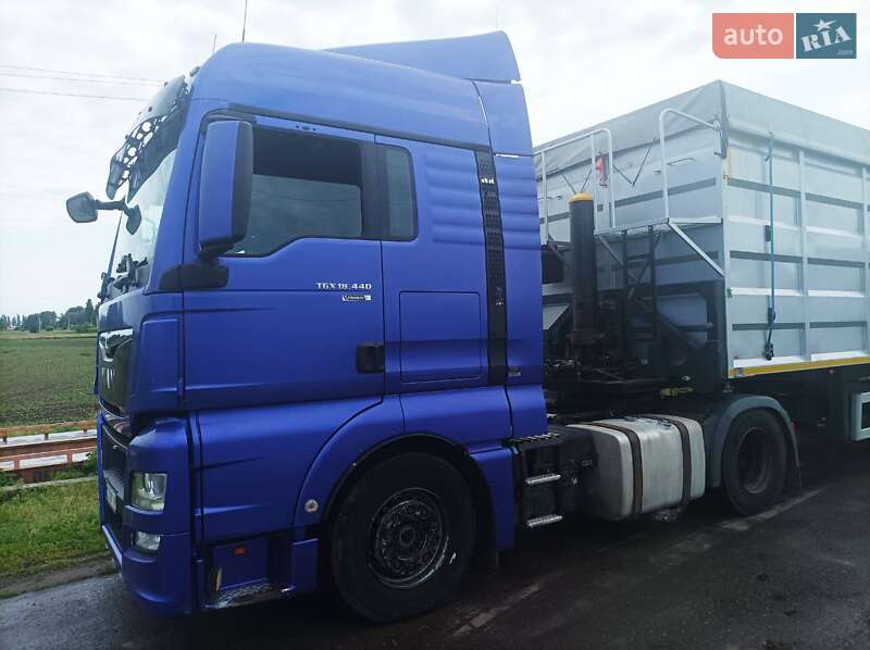 Тягач MAN TGX 2015 в Киеве фото 8 Тягач MAN TGX 2015 в Киеве