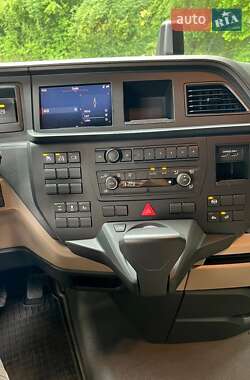 Контейнеровоз MAN TGX 2021 в 