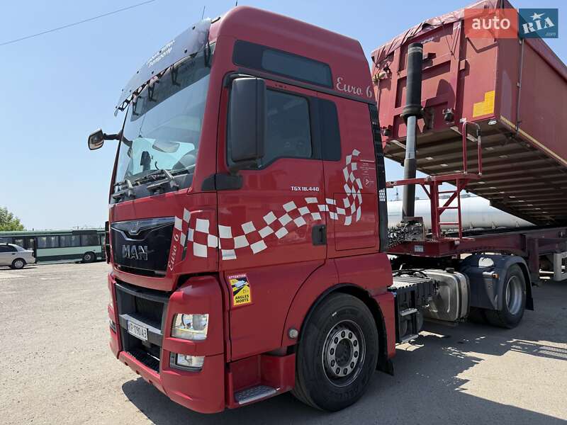 Тягач MAN TGX 2016 в 