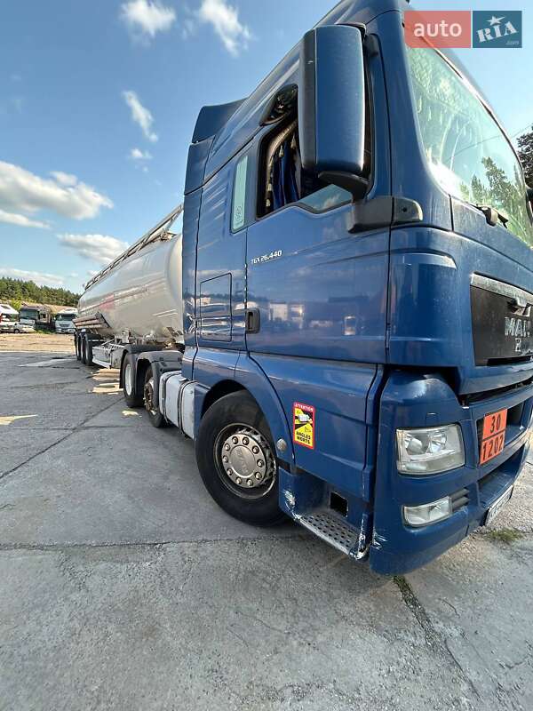 Тягач MAN TGX 2012 в Києві