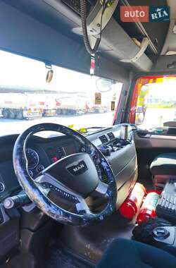 Тягач MAN TGX 2016 в 