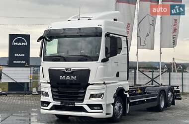 Контейнеровоз MAN TGX 2021 в Чернівцях