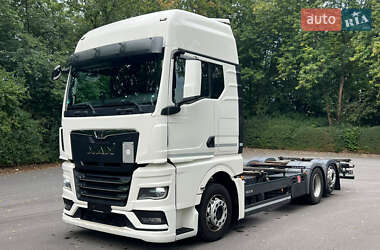Контейнеровоз MAN TGX 2021 в 