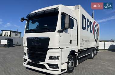 Грузовой фургон MAN TGX 2021 в 