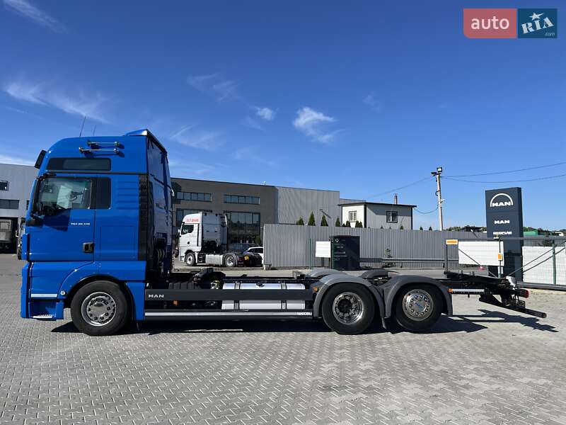 Контейнеровоз MAN TGX 2020 в Чернівцях фото 5 Контейнеровоз MAN TGX 2020 в Чернівцях