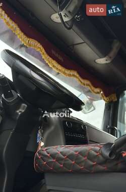 Тягач MAN TGX 2011 в 