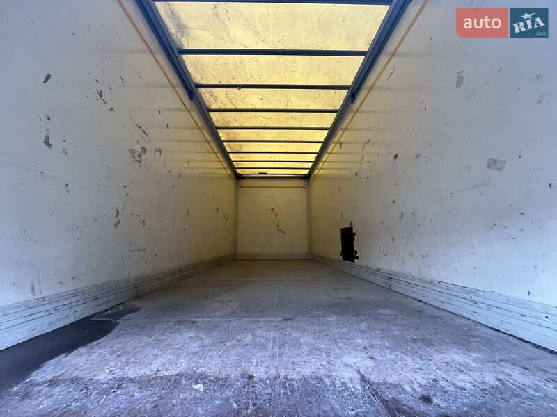 Контейнеровоз MAN TGX 2020 в Чернівцях фото 17 Контейнеровоз MAN TGX 2020 в Чернівцях