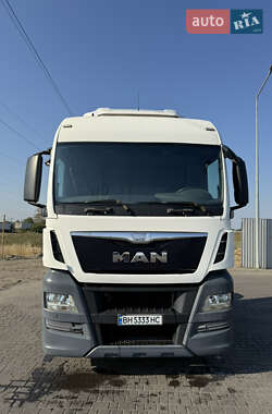 Тягач MAN TGX 2015 в 