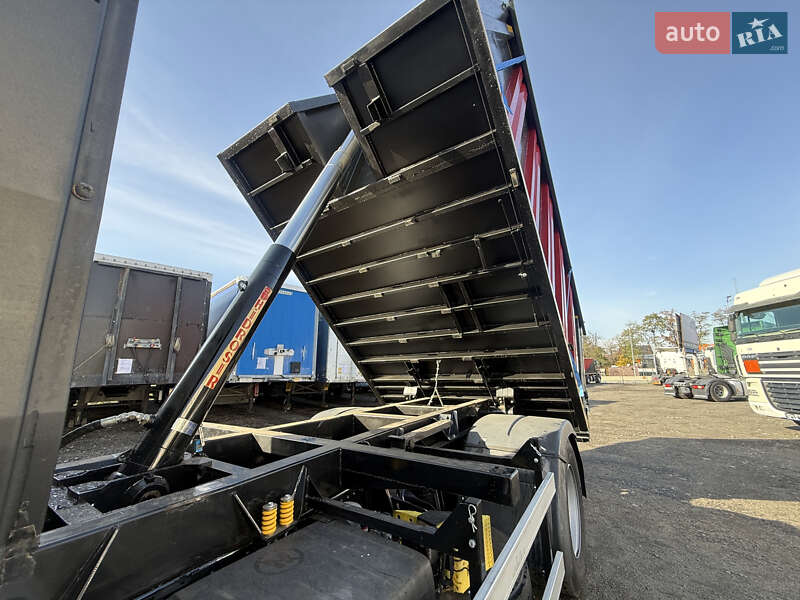 Самоскид MAN TGX 2014 в Києві