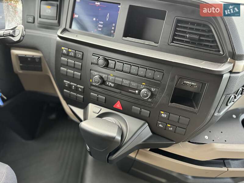 Контейнеровоз MAN TGX 2022 в Житомирі фото 6 Контейнеровоз MAN TGX 2022 в Житомирі