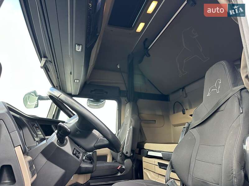 Контейнеровоз MAN TGX 2021 в Луцьку