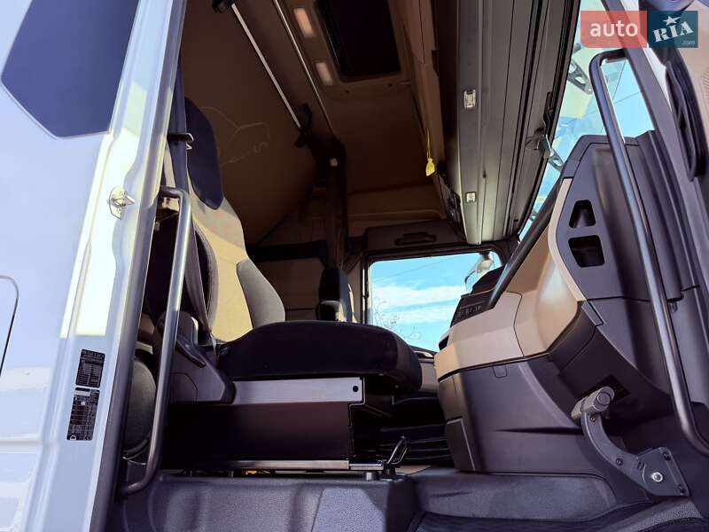 Контейнеровоз MAN TGX 2021 в Луцьку фото 34 Контейнеровоз MAN TGX 2021 в Луцьку