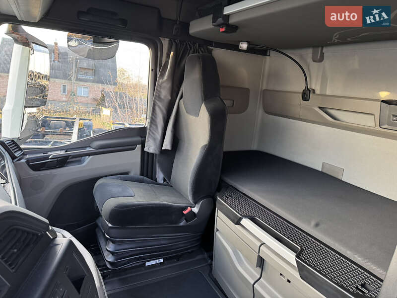 Контейнеровоз MAN TGX 2021 в Луцьку