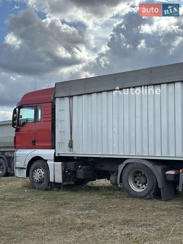 Контейнеровоз MAN TGX 2009 в Києві