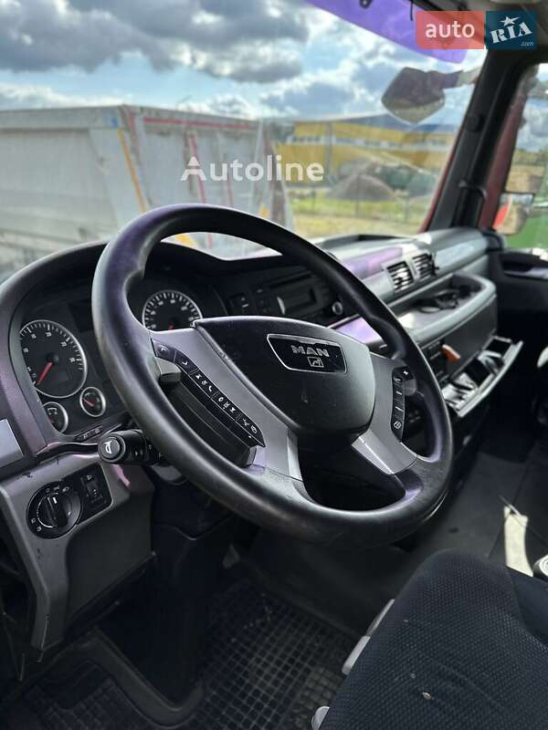 Контейнеровоз MAN TGX 2009 в Києві